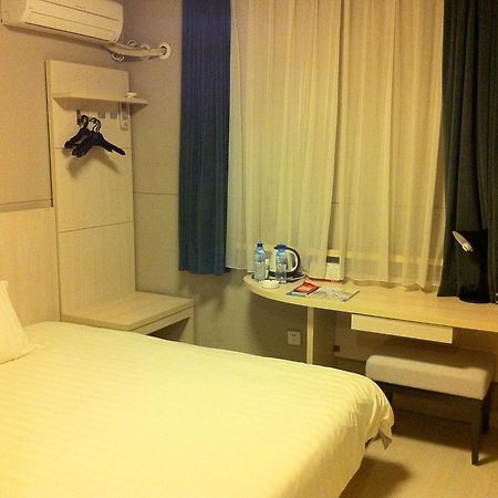 Jinjiang Inn Jining Guhuai Road Kültér fotó